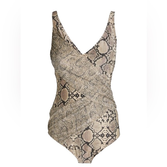 PROFILE BY GOTTEX Classics Womens safari print modest one piece swimsuit NWT - Picture 3 of 12